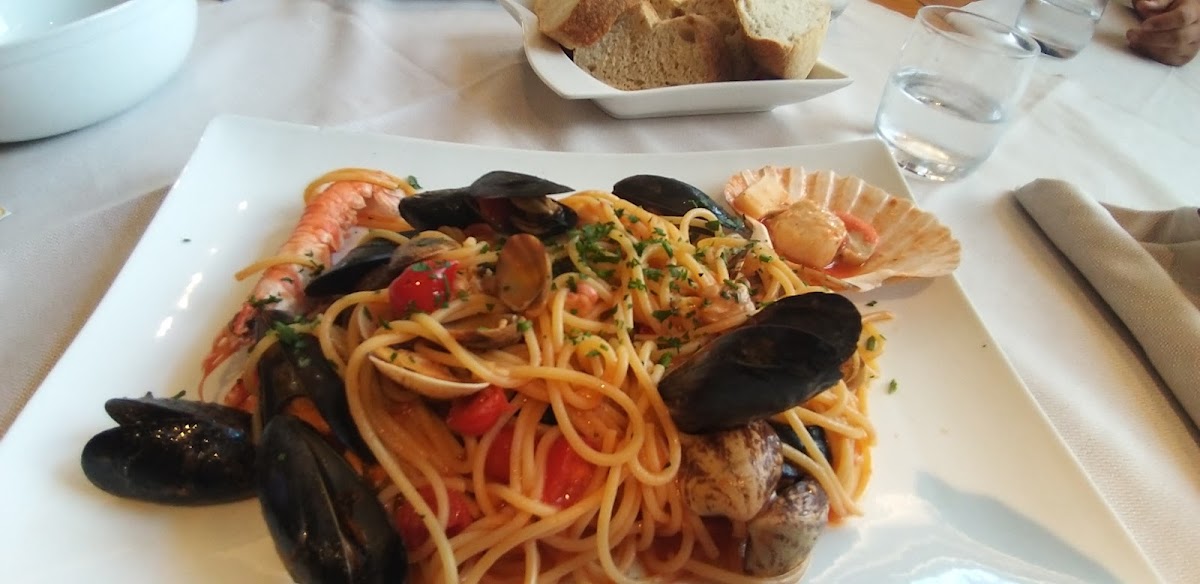 Ristorante Pizzeria Laperla-6